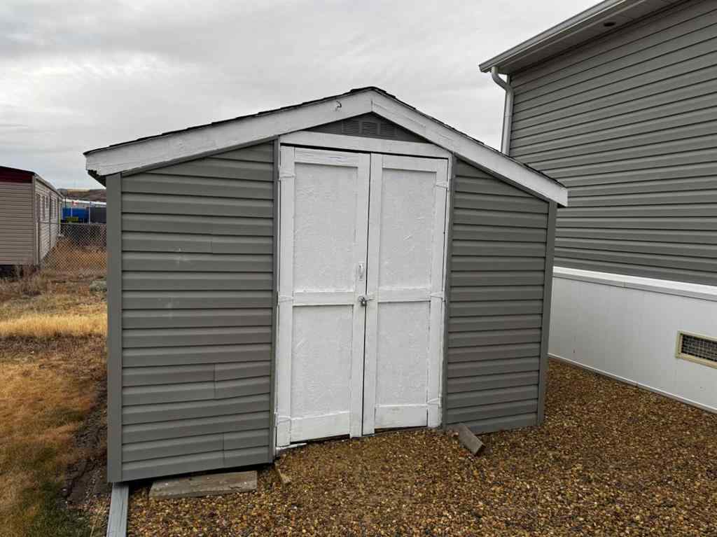 MLS&reg; # A2269170 - 84 Greenwood Villa   in Newcastle Drumheller, Mobile Open Houses