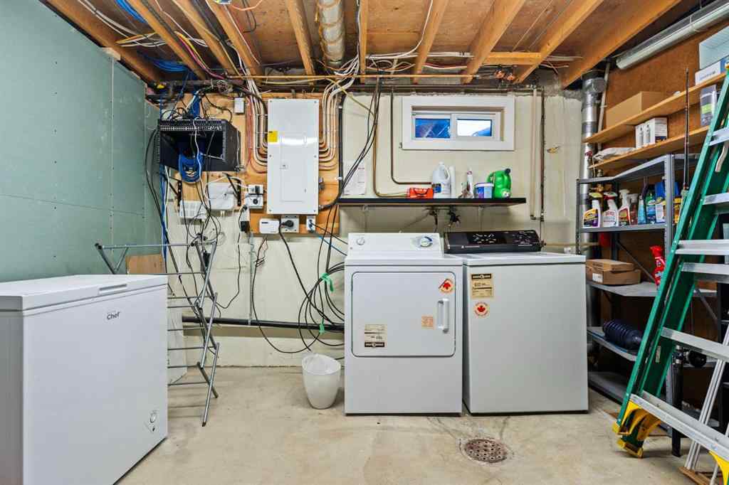 MLS® A2269173 - 2628 106 Avenue SW in Cedarbrae Calgary, Residential