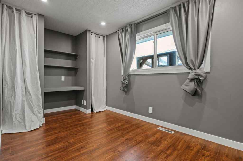 MLS® A2269173 - 2628 106 Avenue SW in Cedarbrae Calgary, Residential