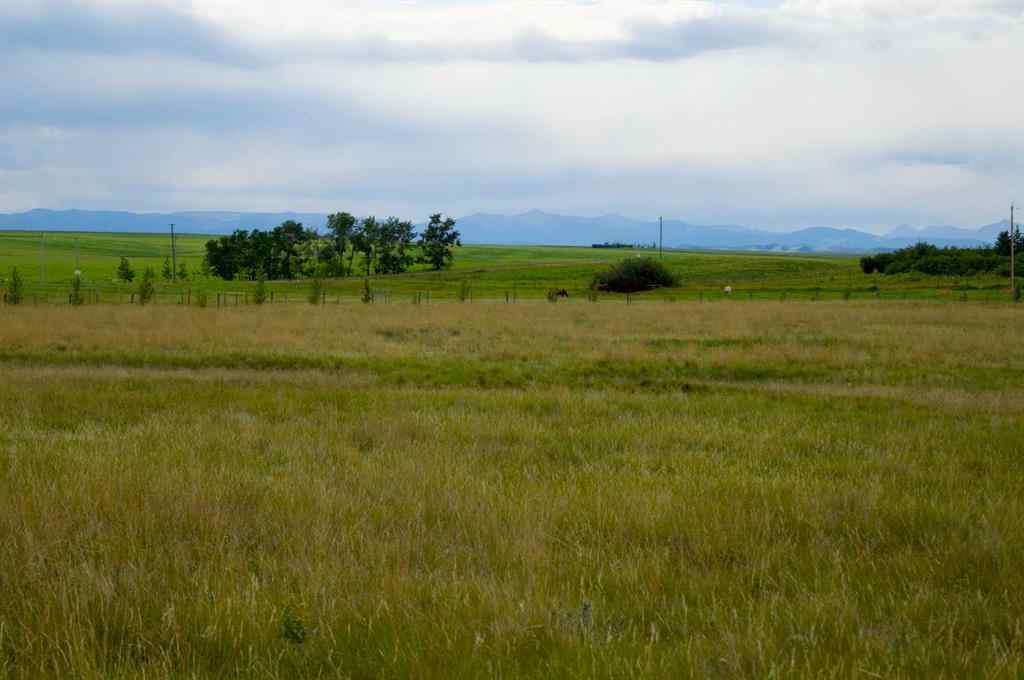 MLS® A2269174 -  530 AVE W   in NONE Rural Foothills County, Land