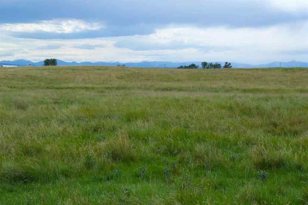MLS® A2269174 -  530 AVE W   in NONE Rural Foothills County, Land