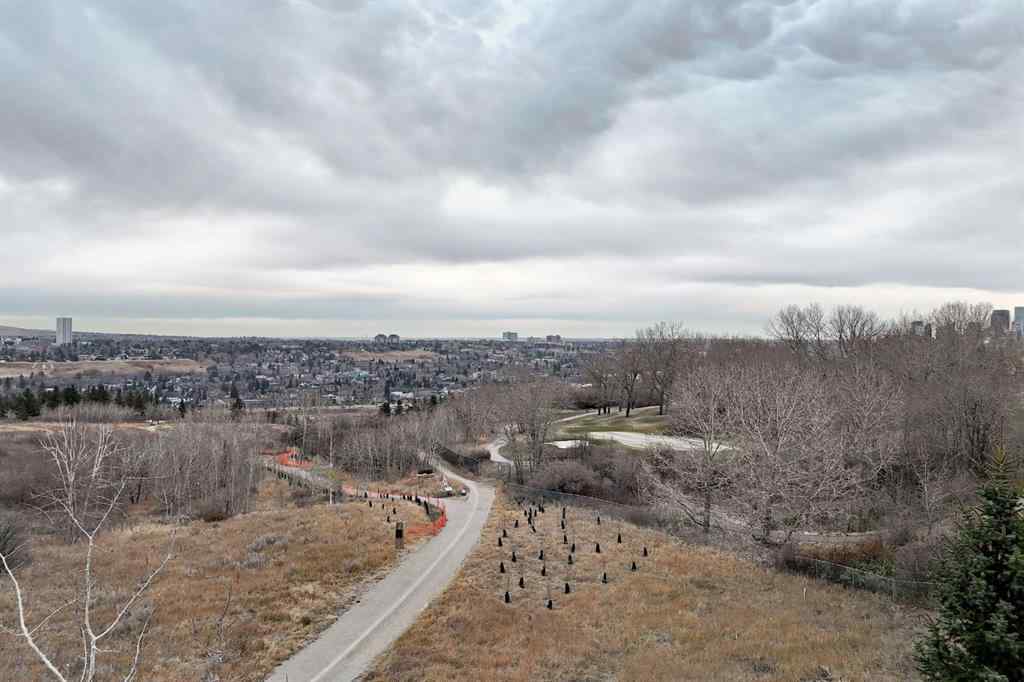 MLS&reg; # A2269175 - Unit #106 6 Hemlock Crescent SW in Spruce Cliff Calgary, Residential Open Houses