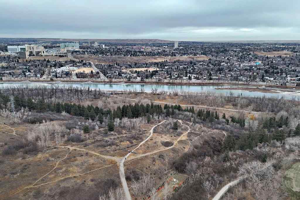 MLS&reg; # A2269175 - Unit #106 6 Hemlock Crescent SW in Spruce Cliff Calgary, Residential Open Houses