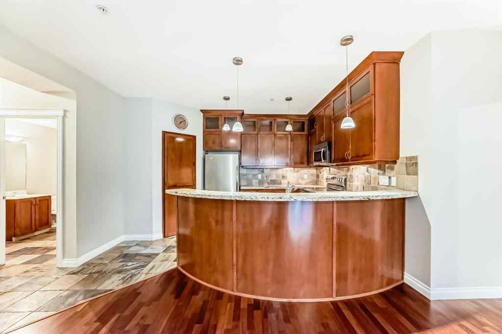 MLS&reg; # A2269175 - Unit #106 6 Hemlock Crescent SW in Spruce Cliff Calgary, Residential Open Houses