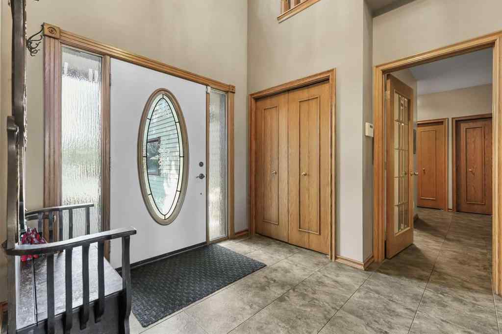 MLS® A2269176 - 322 Douglas Woods Court SE in Douglasdale/Glen Calgary, Residential