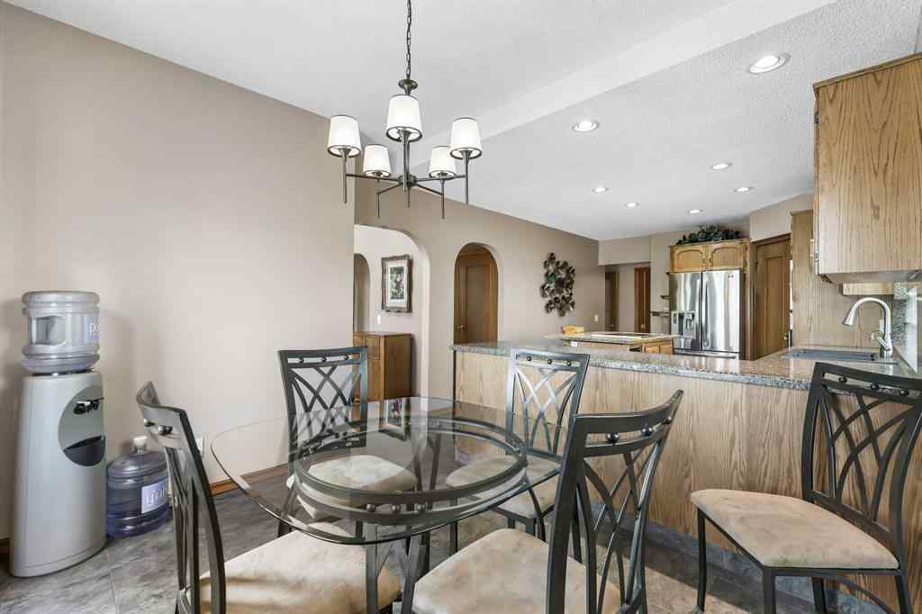 MLS® A2269176 - 322 Douglas Woods Court SE in Douglasdale/Glen Calgary, Residential