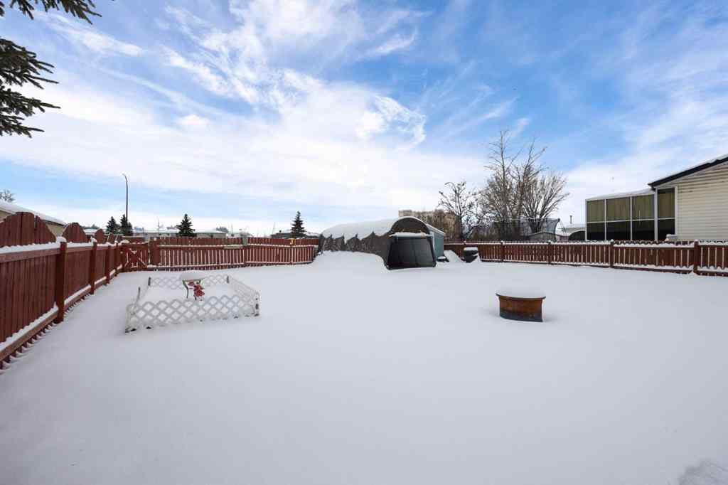 MLS&reg; # A2269179 - 137 Parmenter Crescent  in Dickinsfield Fort McMurray, Residential Open Houses