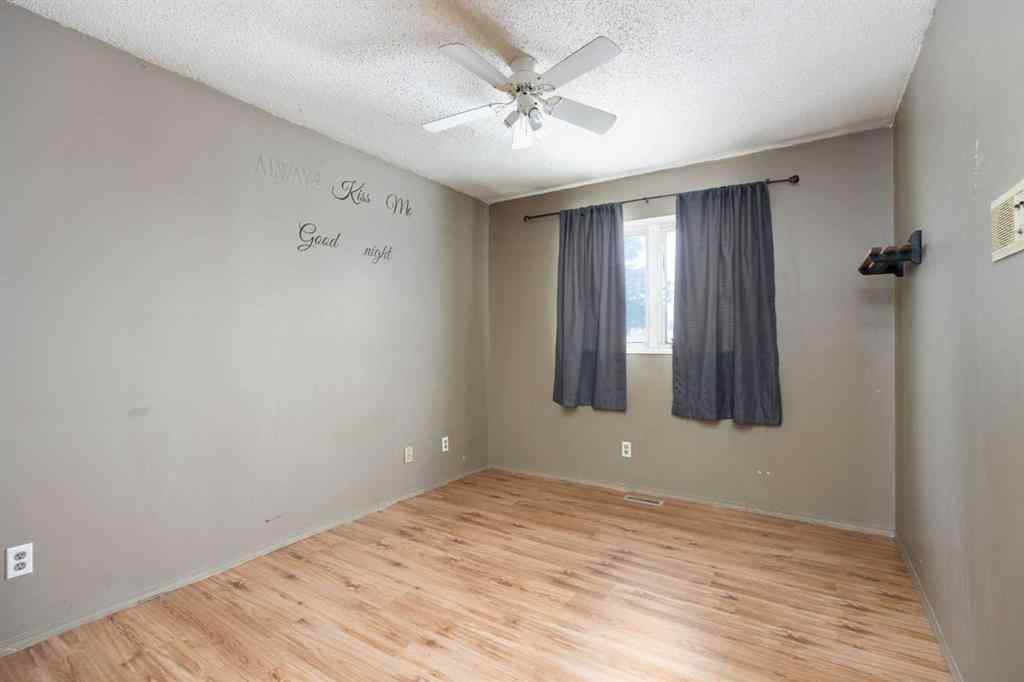 MLS&reg; # A2269179 - 137 Parmenter Crescent  in Dickinsfield Fort McMurray, Residential Open Houses