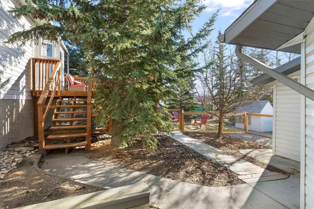 MLS® A2269180 - 179 Quigley Drive  in West Terrace Cochrane, Residential