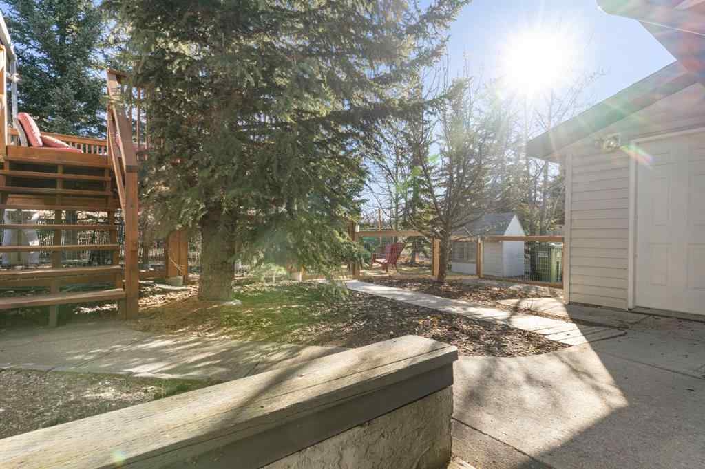 MLS® A2269180 - 179 Quigley Drive  in West Terrace Cochrane, Residential