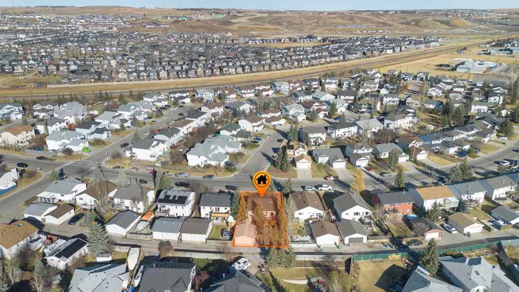 MLS® A2269180 - 179 Quigley Drive  in West Terrace Cochrane, Residential