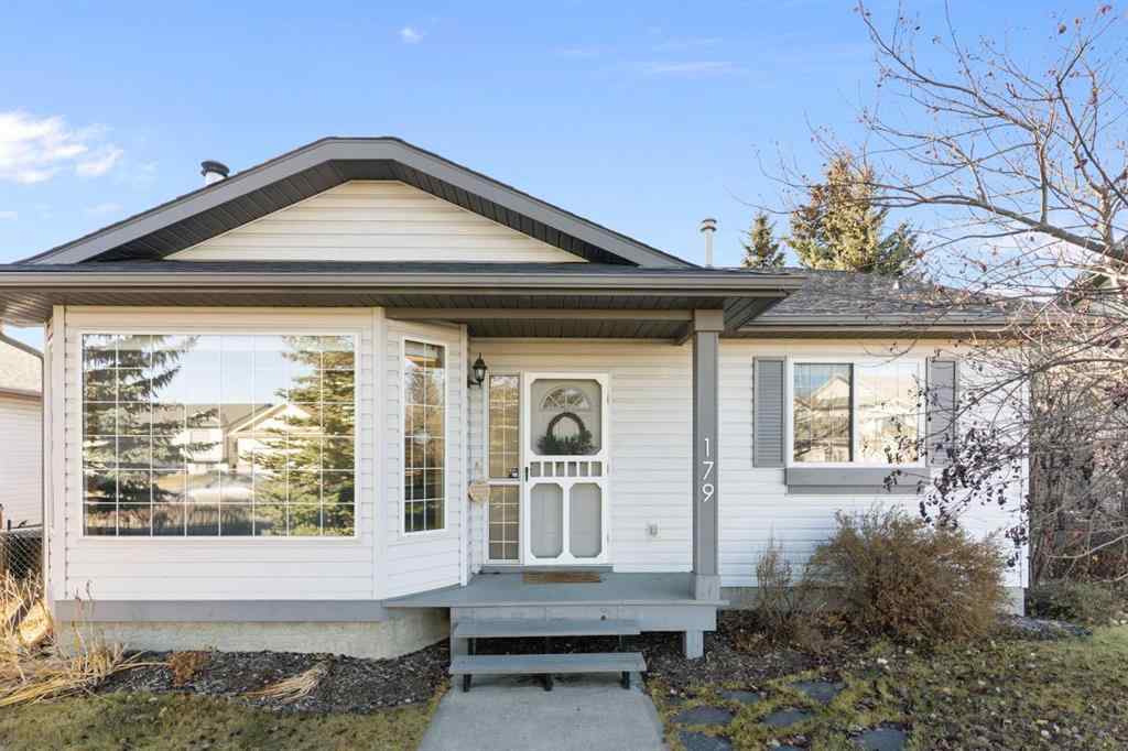 MLS® A2269180 - 179 Quigley Drive  in West Terrace Cochrane, Residential