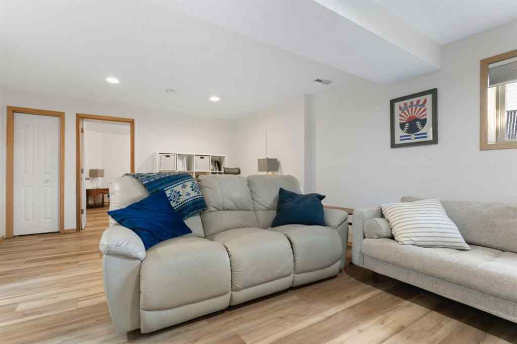 MLS® A2269180 - 179 Quigley Drive  in West Terrace Cochrane, Residential