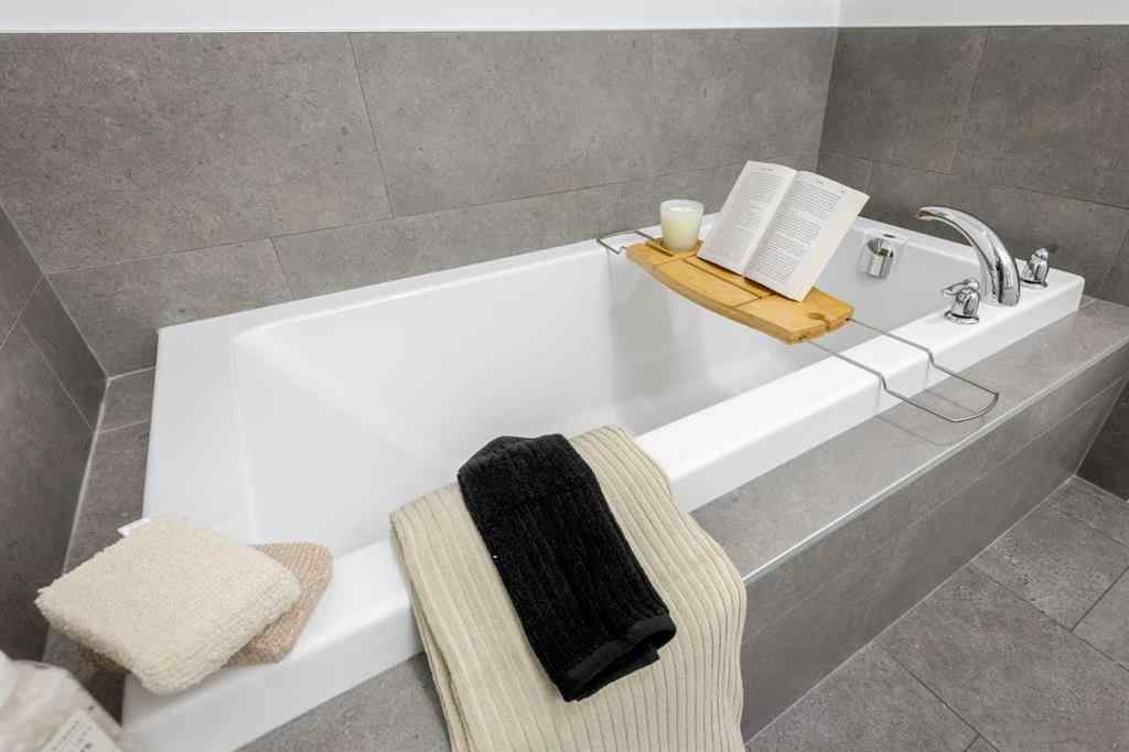 MLS&reg; # A2269189 - 79 Saddlebred Place  in Heartland Cochrane, Residential Open Houses