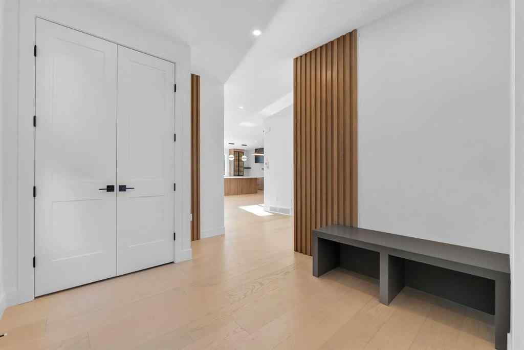 MLS® A2269190 - 99 South Shore Road  in South Shores Chestermere, Residential