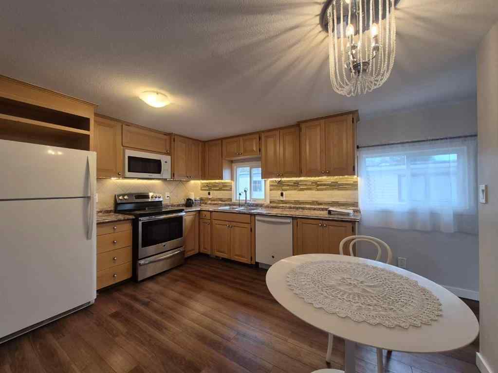 MLS® A2269191 - Unit #82 1190 15th Avenue  in NONE Didsbury, Mobile