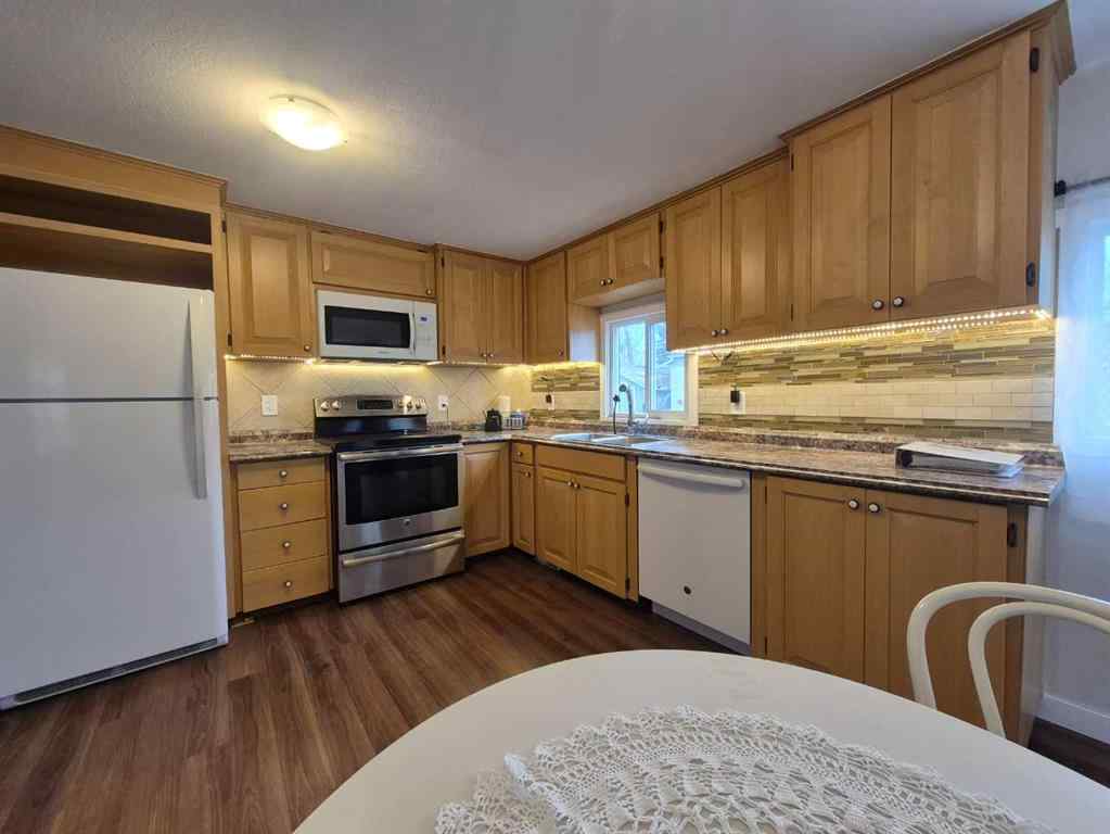 MLS® A2269191 - Unit #82 1190 15th Avenue  in NONE Didsbury, Mobile