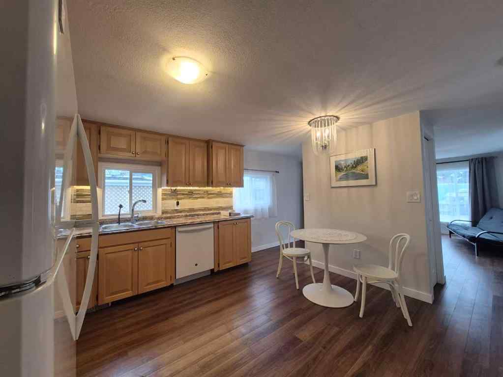 MLS® A2269191 - Unit #82 1190 15th Avenue  in NONE Didsbury, Mobile