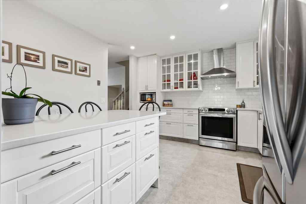 MLS® A2269192 - 103 Sandarac Place NW in Sandstone Valley Calgary, Residential