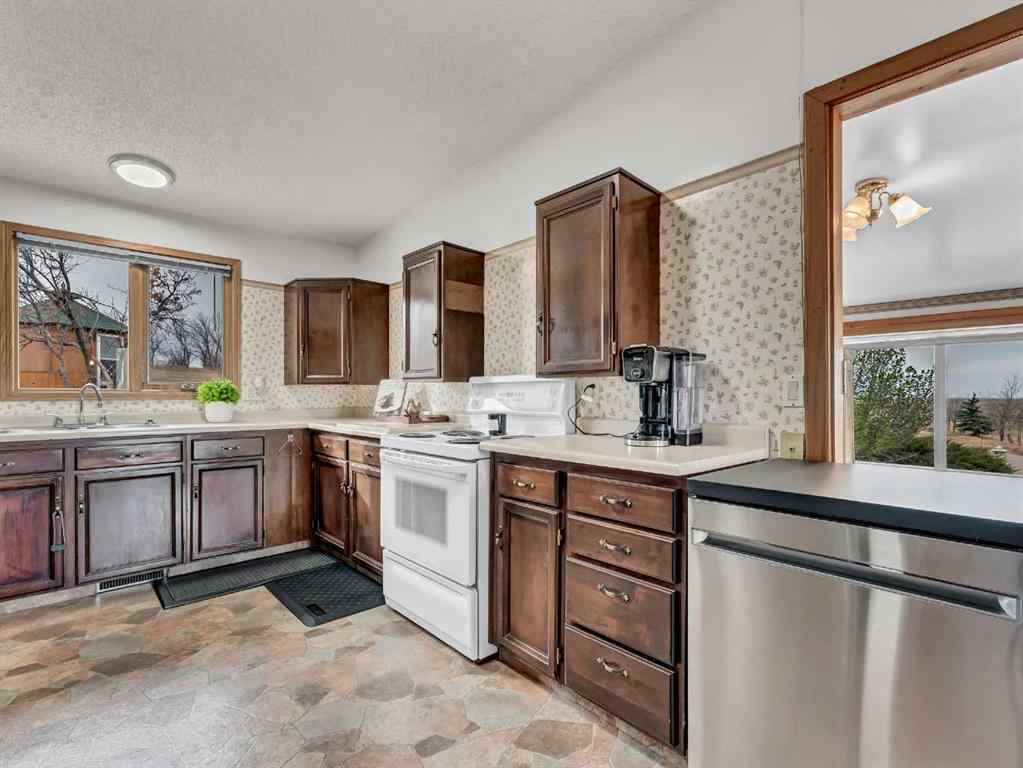 MLS&reg; # A2269196 - 11311 Range Road 40   in NONE Rural Cypress County, Residential Open Houses