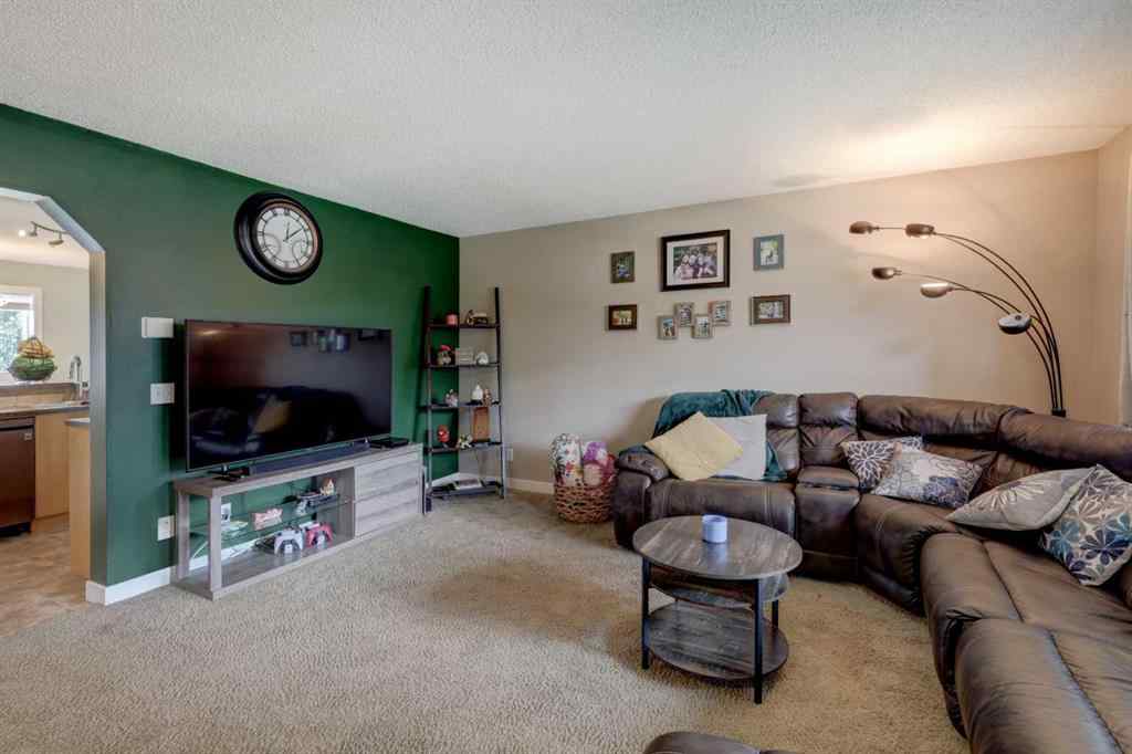 MLS&reg; # A2269200 - 469 Morningside Way SW in Morningside Airdrie, Residential Open Houses