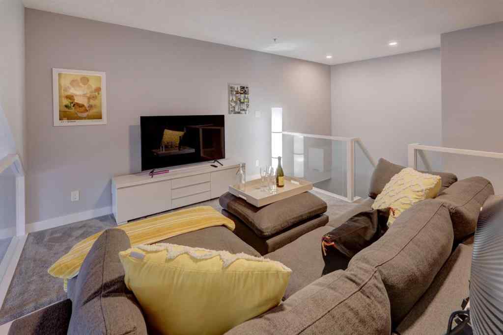 MLS&reg; # A2269203 - Unit #403 1441 23 Avenue SW in Bankview Calgary, Residential Open Houses