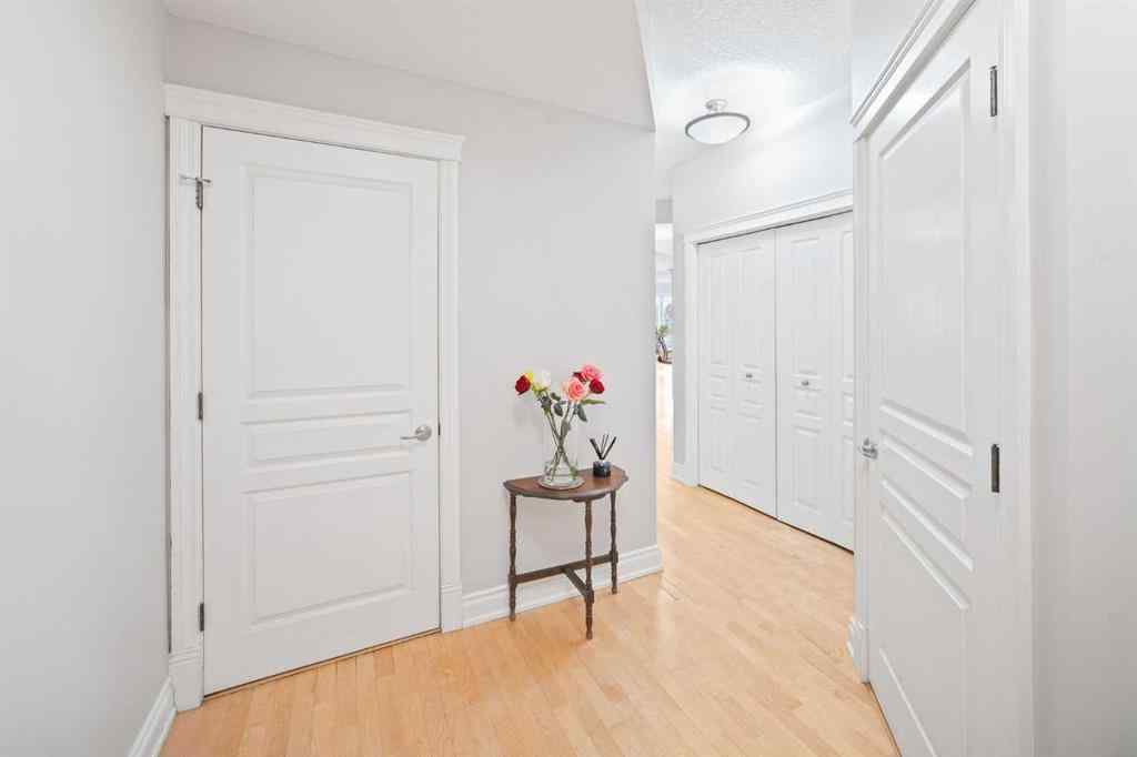 MLS® A2269205 - Unit #401 4 14 Street NW in Hillhurst Calgary, Residential