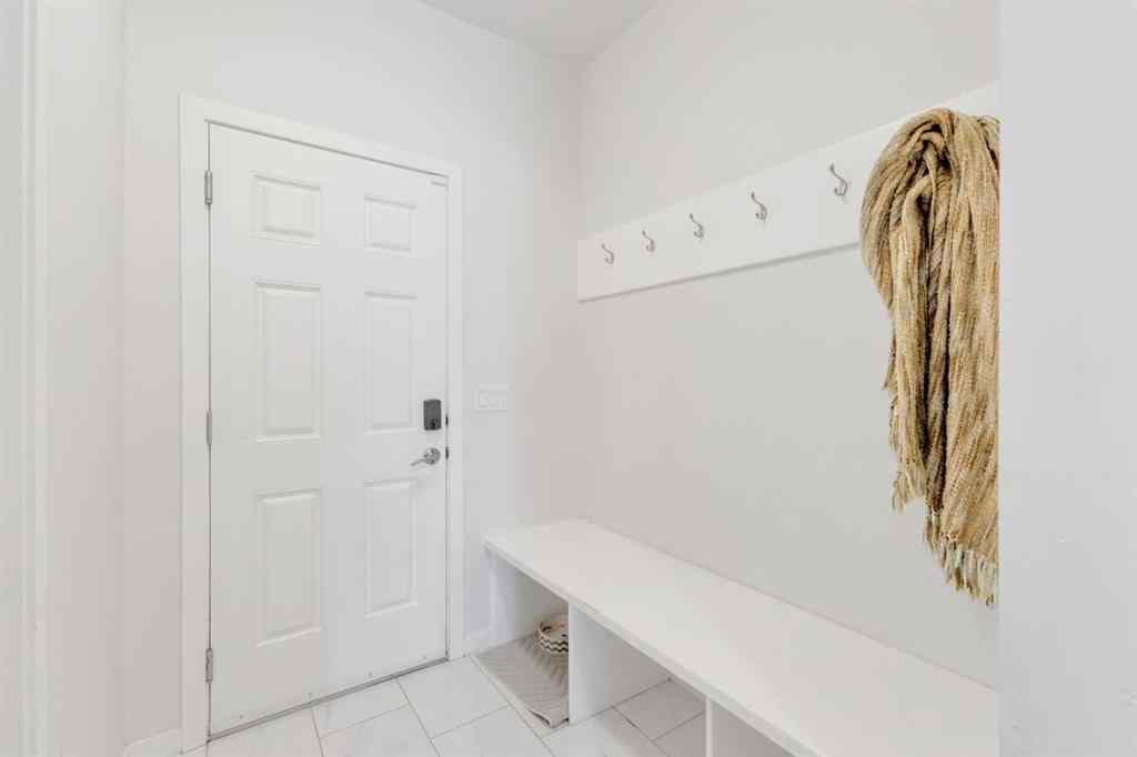 MLS® A2269208 - 89 Connaught Crescent  in Clearview Ridge Red Deer, Residential