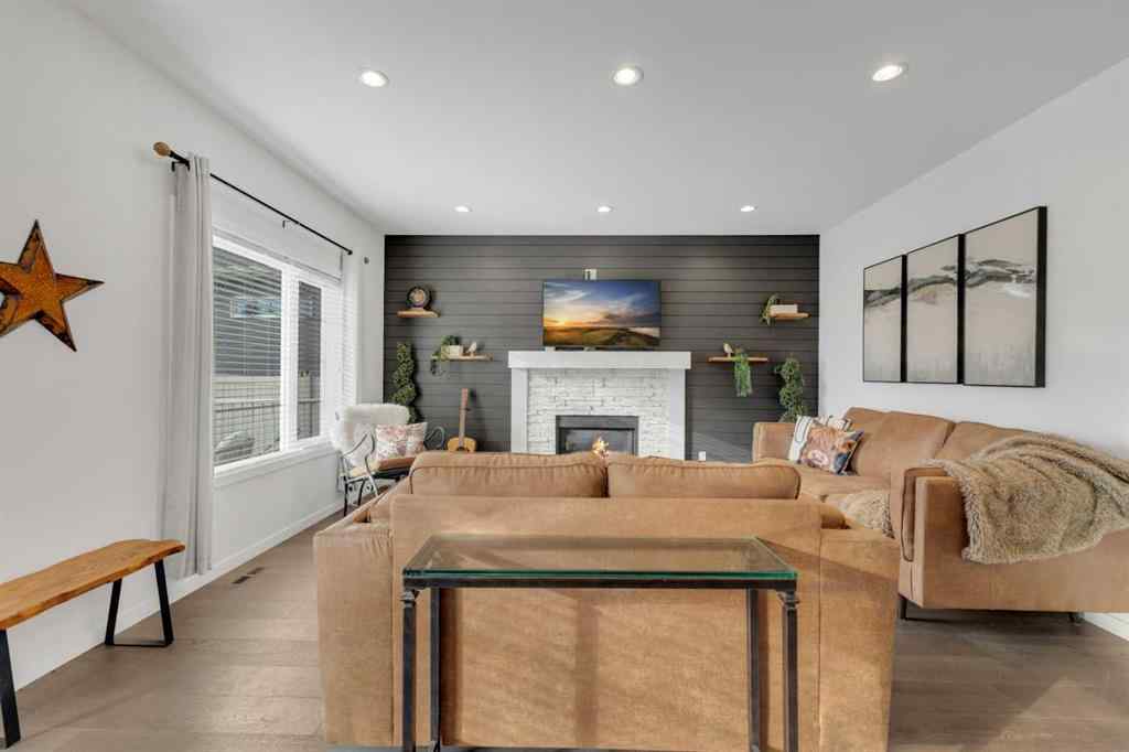 MLS® A2269208 - 89 Connaught Crescent  in Clearview Ridge Red Deer, Residential