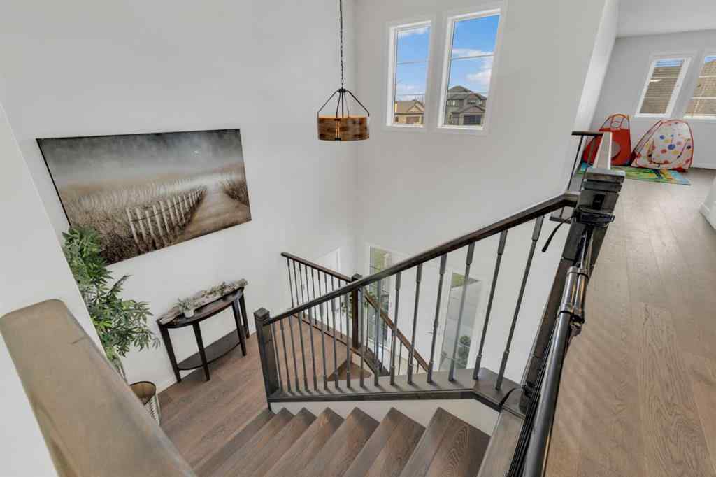 MLS® A2269208 - 89 Connaught Crescent  in Clearview Ridge Red Deer, Residential