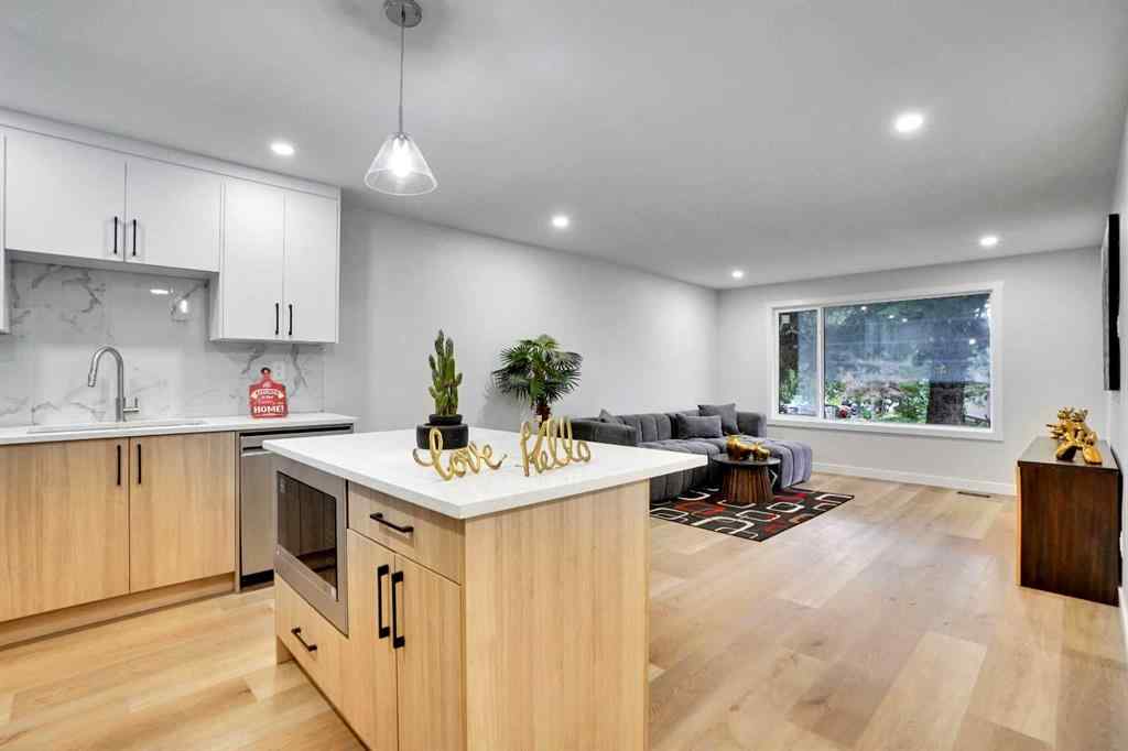 MLS® A2269209 - 903B Queensland Drive SE in Queensland Calgary, Residential