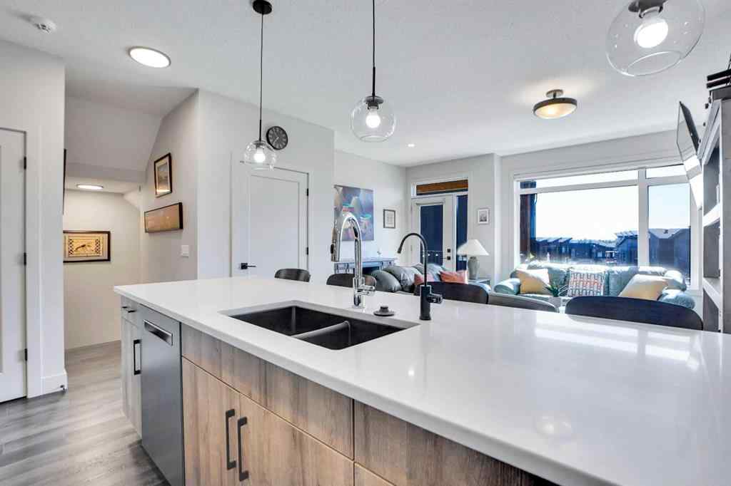 MLS® A2269210 - 19 Royal Elm Green NW in Royal Oak Calgary, Residential