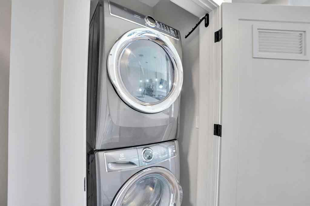 MLS® A2269210 - 19 Royal Elm Green NW in Royal Oak Calgary, Residential