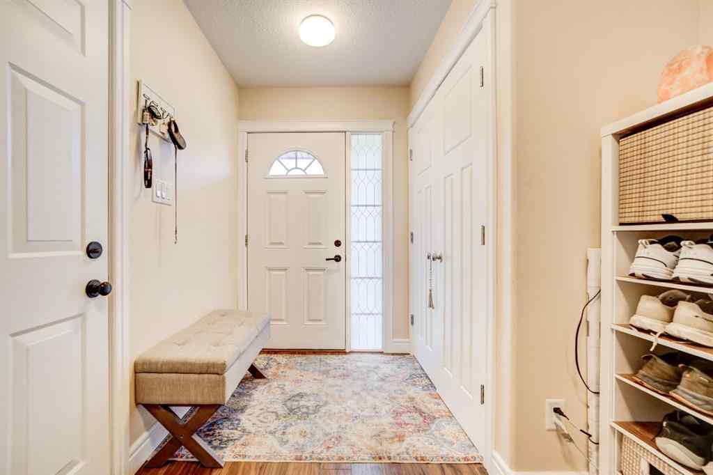 MLS® A2269214 - 869 Mt Sundance Manor W in Sunridge Lethbridge, Residential