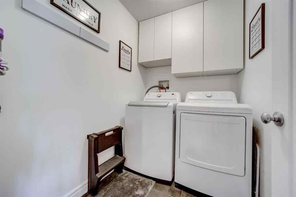 MLS® A2269214 - 869 Mt Sundance Manor W in Sunridge Lethbridge, Residential