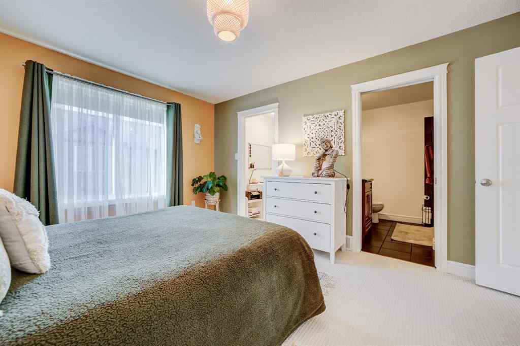 MLS® A2269214 - 869 Mt Sundance Manor W in Sunridge Lethbridge, Residential