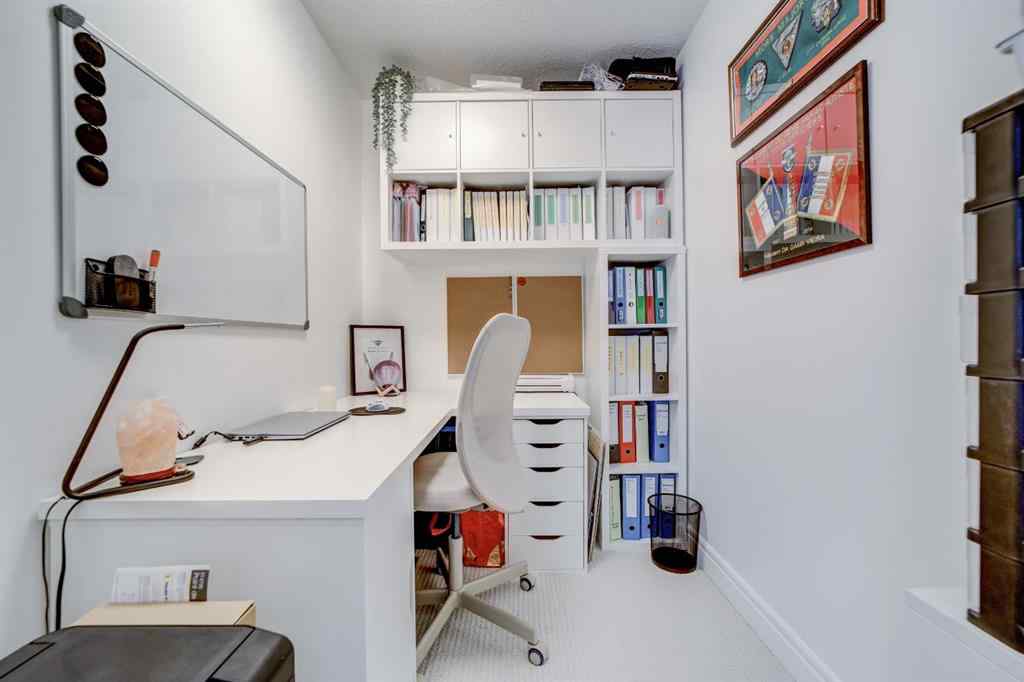 MLS® A2269214 - 869 Mt Sundance Manor W in Sunridge Lethbridge, Residential