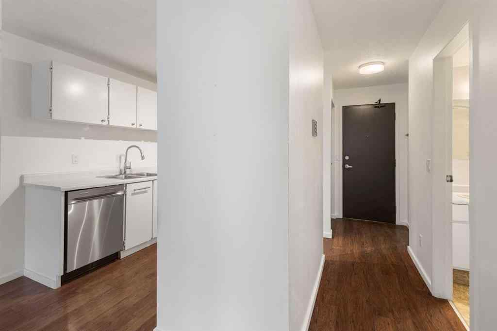 MLS&reg; # A2269215 - Unit #205 630 57 Avenue SW in Windsor Park Calgary, Residential Open Houses