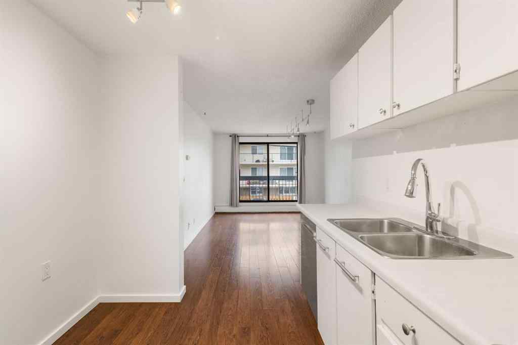 MLS&reg; # A2269215 - Unit #205 630 57 Avenue SW in Windsor Park Calgary, Residential Open Houses