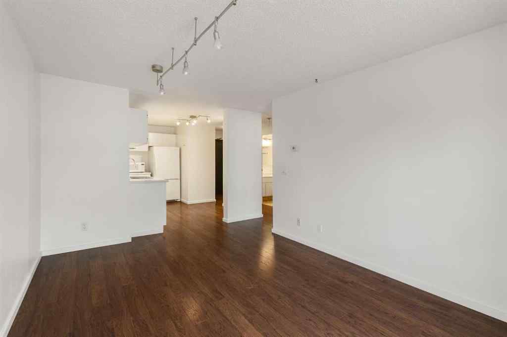 MLS&reg; # A2269215 - Unit #205 630 57 Avenue SW in Windsor Park Calgary, Residential Open Houses