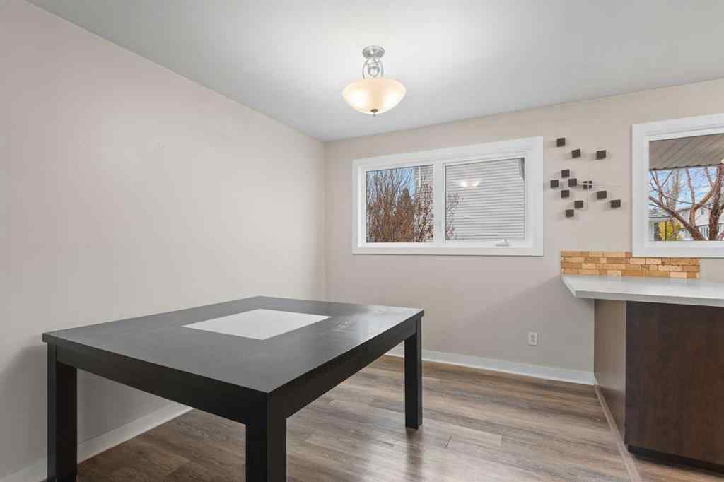 MLS&reg; # A2269218 - 352 Killarney Glen Court SW in Killarney/Glengarry Calgary, Residential Open Houses