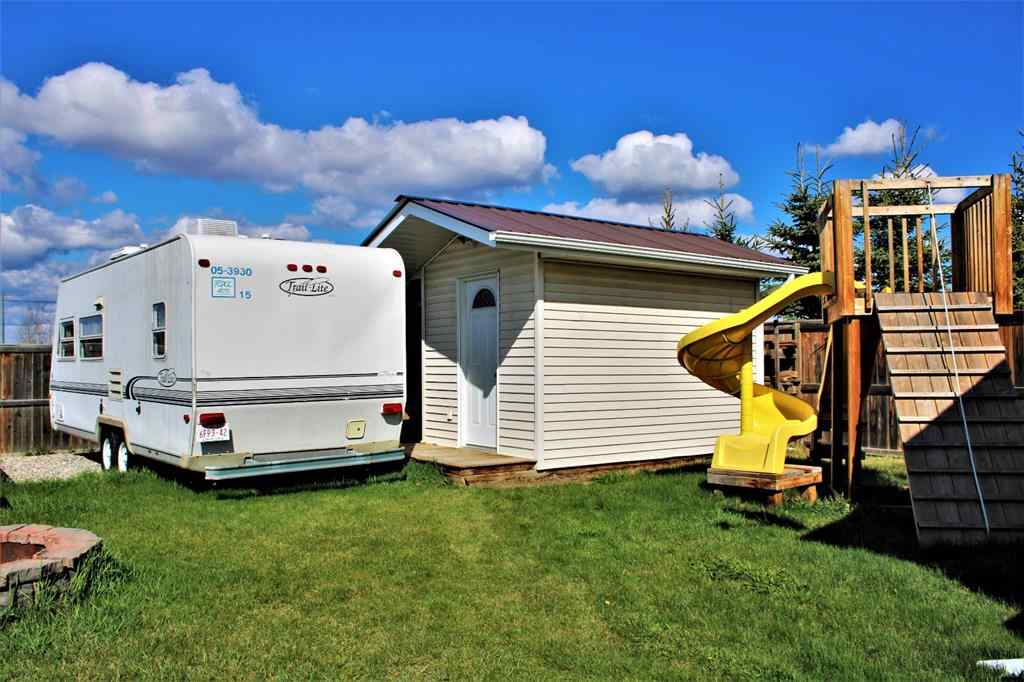 MLS&reg; # A2269219 - 20 Noblefern Way  in NONE Sundre, Residential Open Houses