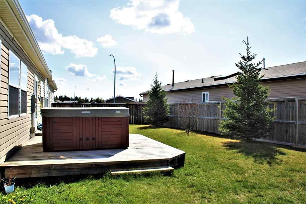 MLS&reg; # A2269219 - 20 Noblefern Way  in NONE Sundre, Residential Open Houses