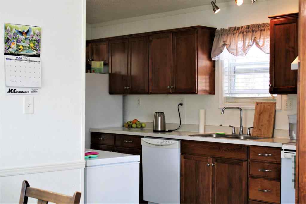 MLS&reg; # A2269219 - 20 Noblefern Way  in NONE Sundre, Residential Open Houses