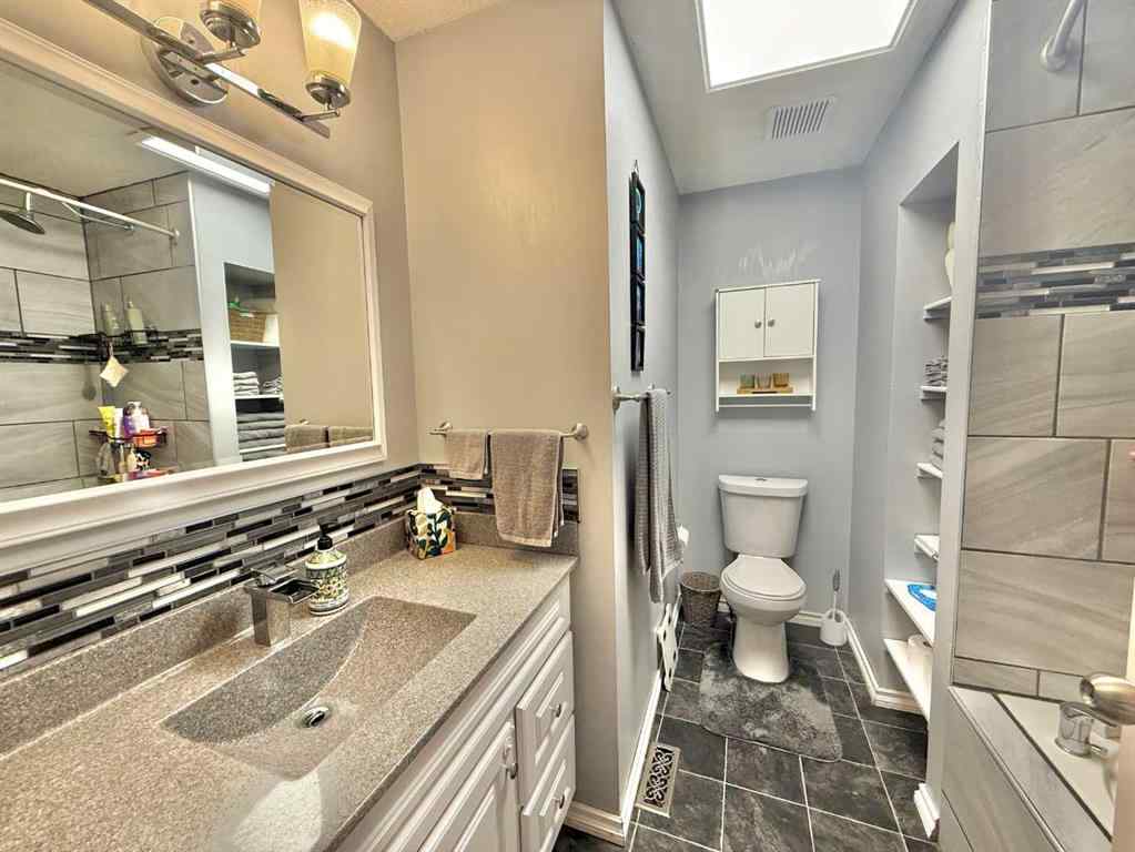 MLS® A2269226 - 388 Boutin Avenue  in Hardisty Hinton, Rental