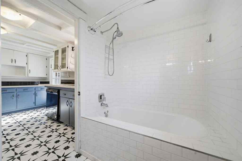 MLS® A2269237 - 1529 27 Avenue SW in South Calgary Calgary, Residential