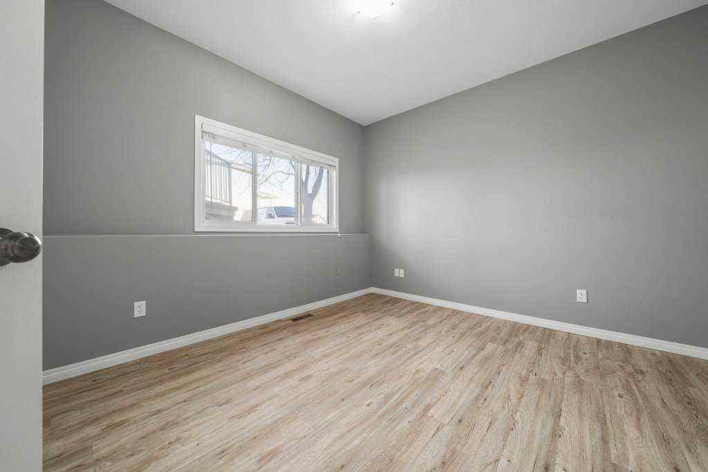 MLS&reg; # A2269238 - 340 Northlands Pointe NE in Northeast Crescent Heights Medicine Hat, Residential Open Houses