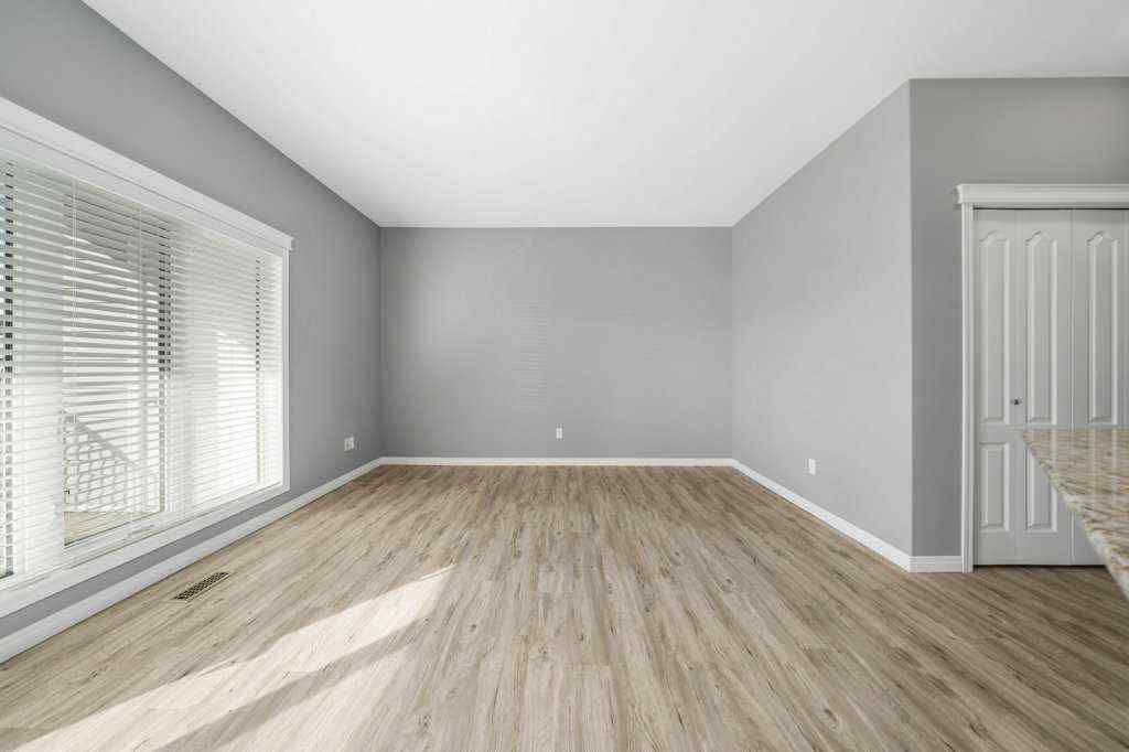 MLS&reg; # A2269238 - 340 Northlands Pointe NE in Northeast Crescent Heights Medicine Hat, Residential Open Houses