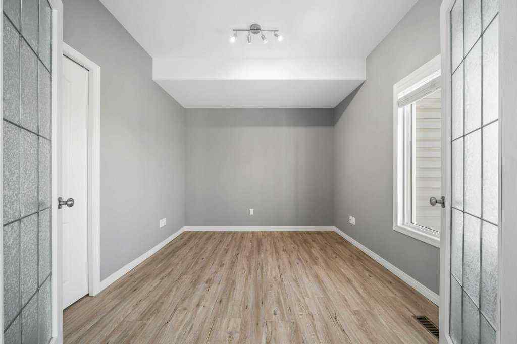 MLS&reg; # A2269238 - 340 Northlands Pointe NE in Northeast Crescent Heights Medicine Hat, Residential Open Houses