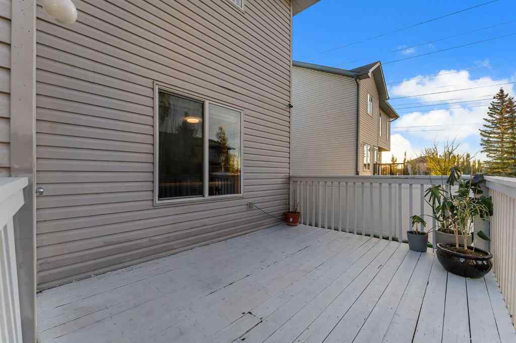 MLS® A2269239 - 185 West Lakeview Drive  in Lakeview Landing Chestermere, Residential